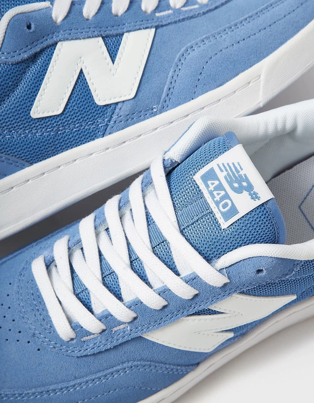 Sb Blzr Court Skate New Balance Numeric 440 V2 Skate Shoes - Sky Blue/White