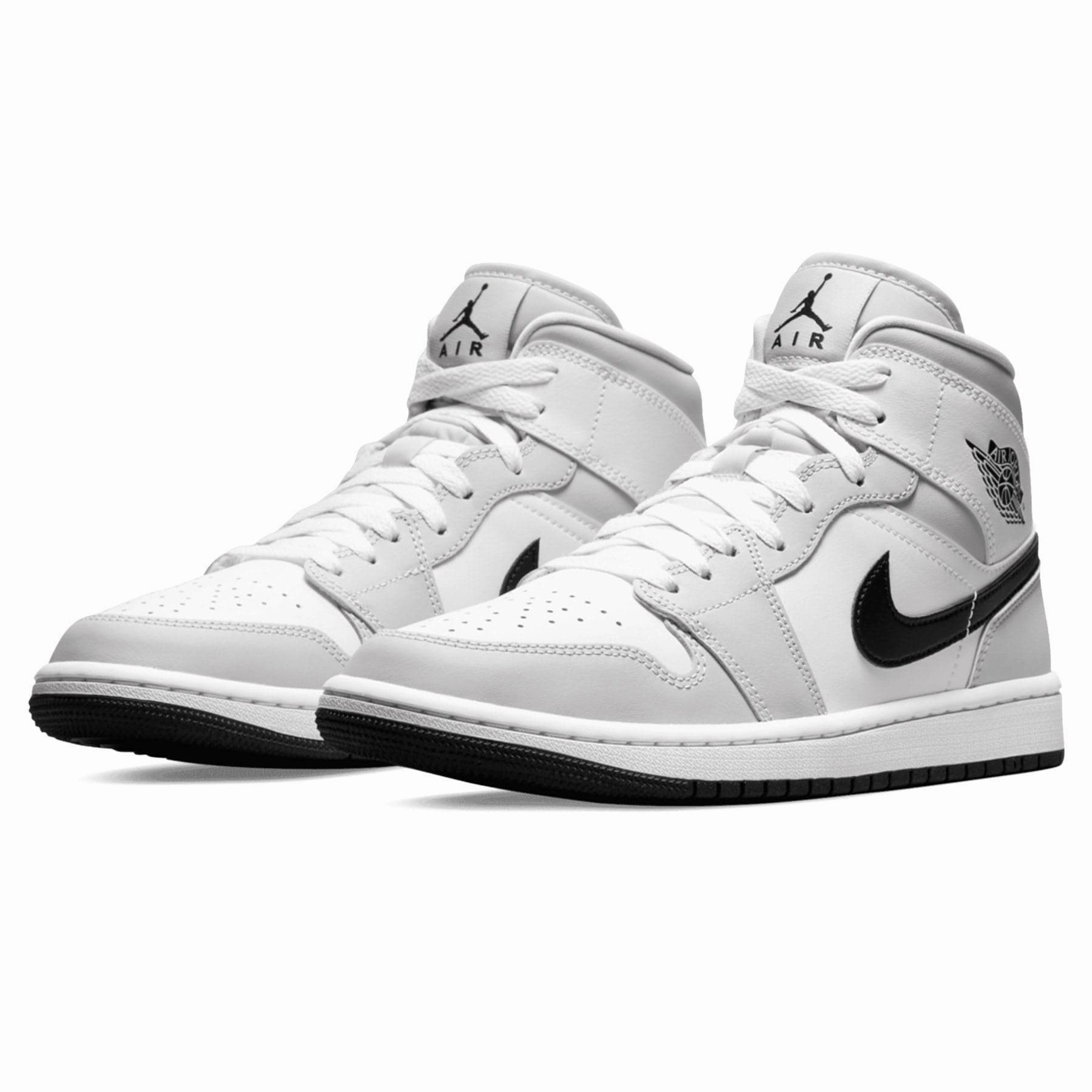 Air Jordan 1 Mid WMNS 'Light Smoke Grey' - OUTLET Pictures Of Shoes Nike