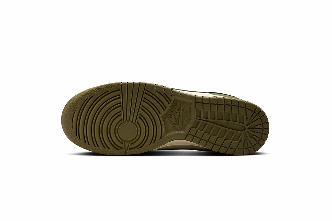 Nike Dunk Low Retro - Rough Green / Coconut Milk Baltimore Ravens Shoes Nike