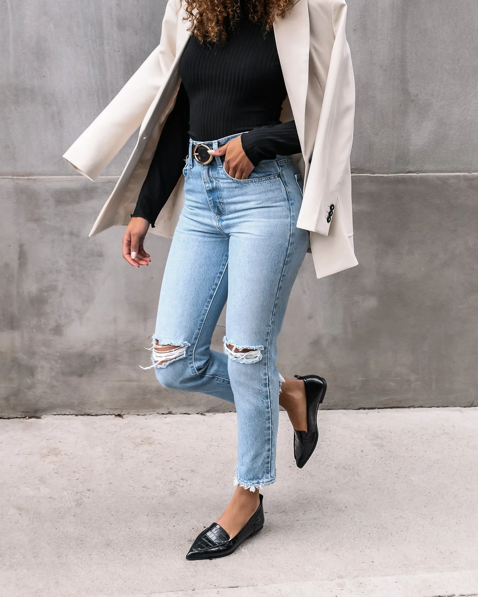 Aria Black Crocodile Print Pointy Flats for Women Boots For Light Snow