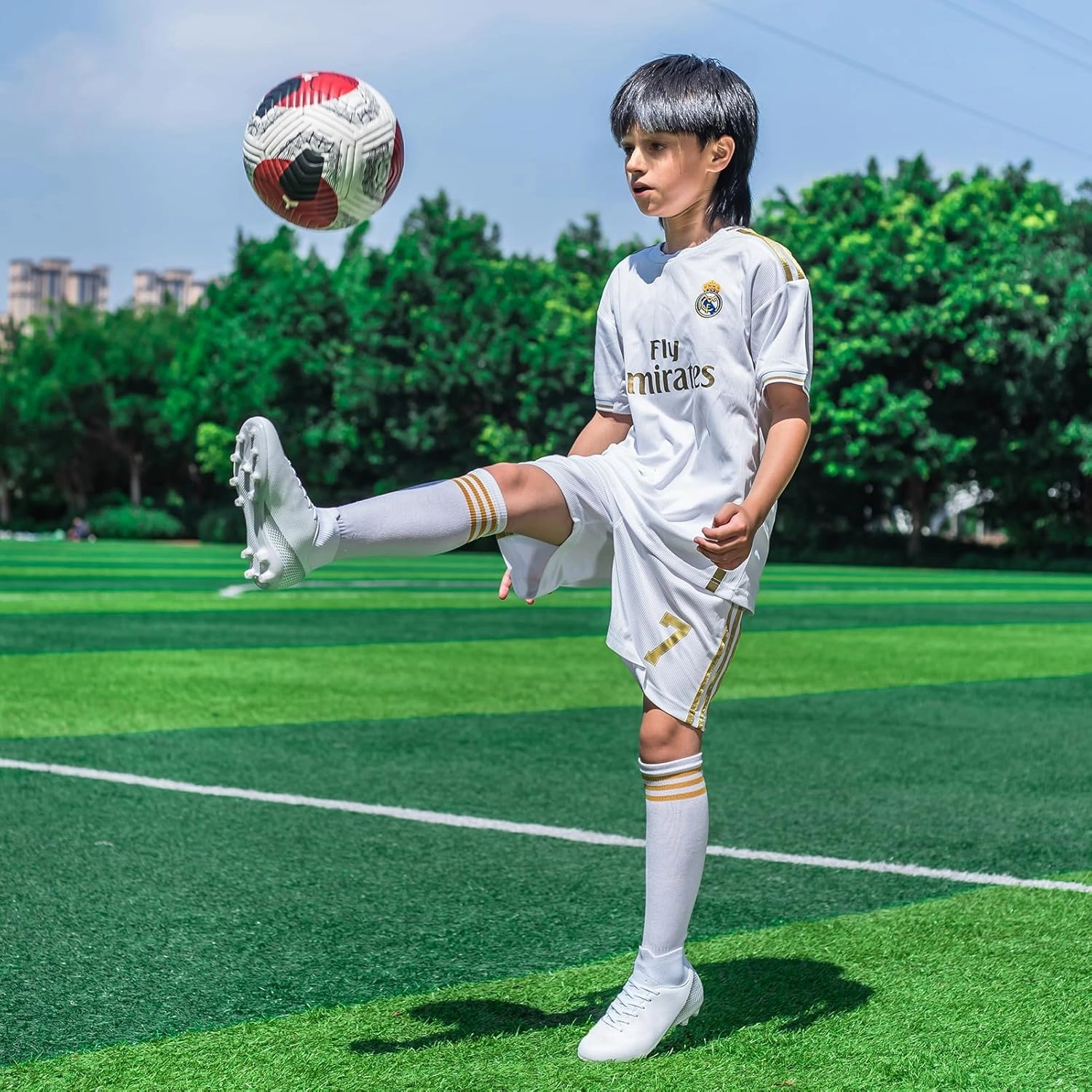 Boys Girls Soccer Cleats Kids Athletic Football Shoes Professional Training Sneakers Lightest Soccer Cleats 2024