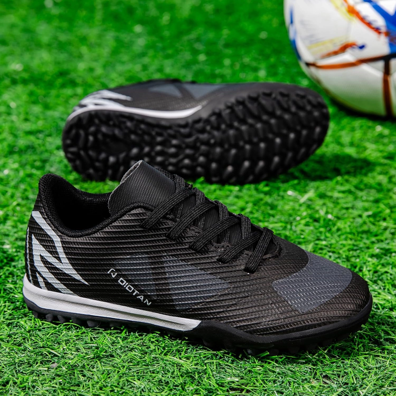 Boys Girls Soccer Cleats Kids Soccer Shoes Low Top Training Youth Football Cleats Outdoor Football Shoes Best Firm Ground Soccer Cleats