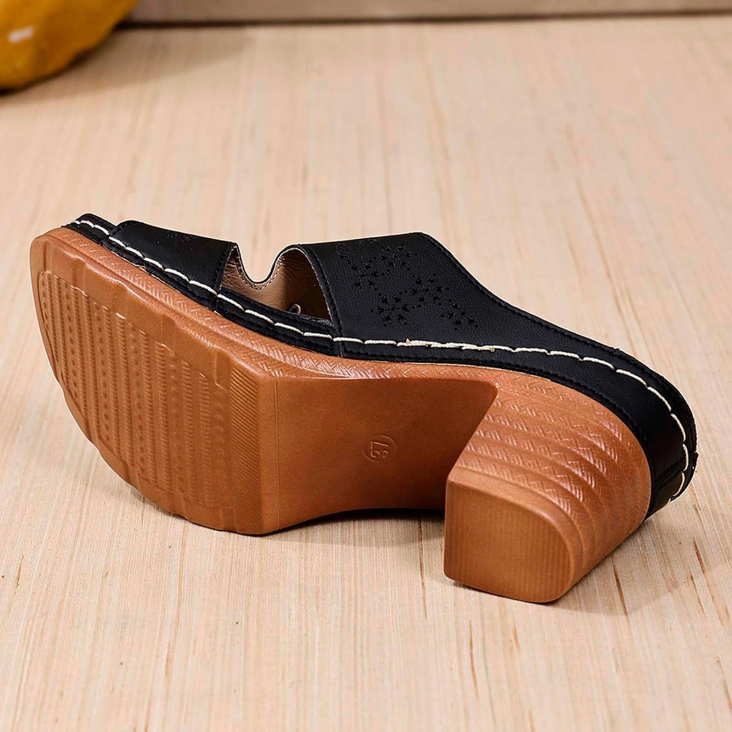 Women's Summer Fashion Sandals Mid Heel Open Toe Comfortable Casual Beach Walking Shoes Ladies Stylish Slip On Best Training Shoes For Narrow Feet