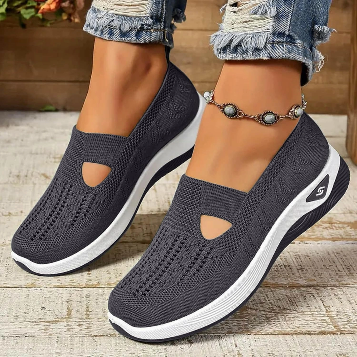 Orthopedic Shoes for Women Slip Ons 2025,Womens Wide Width Breathable Walking Comfortable Slip on Sneakers Non Slip Lightweight Sneaker Slip On Sandals Closed Toe