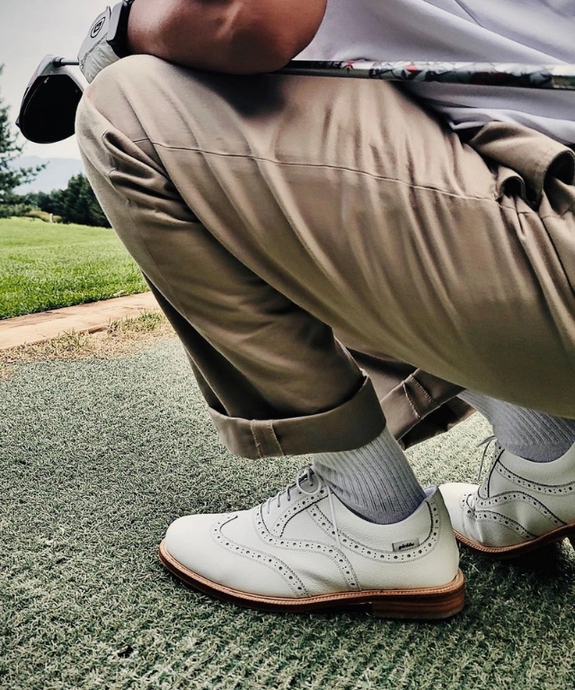 Giclee Unisex Classy Premium Leather Golf Shoes - White