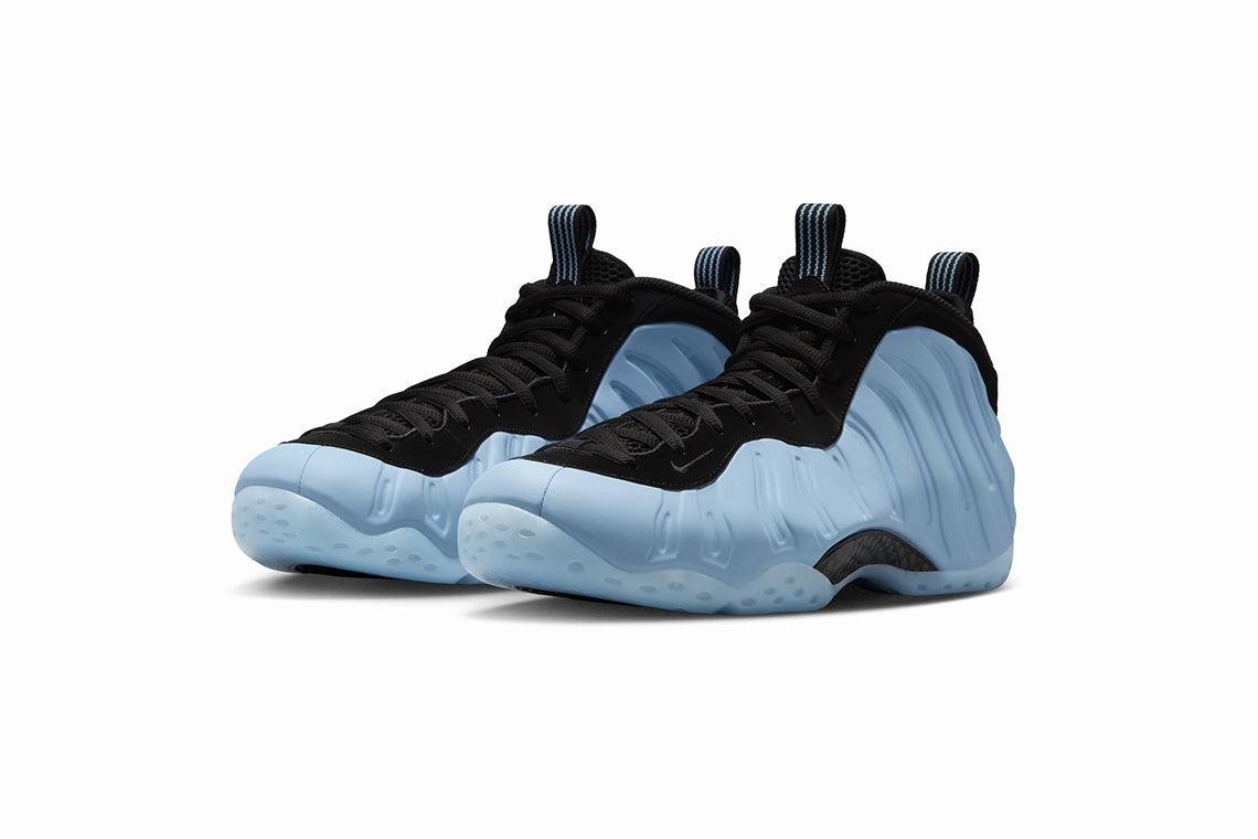 Indoor Nike Soccer Shoes Nike Air Foamposite One - Psychic Blue / Black