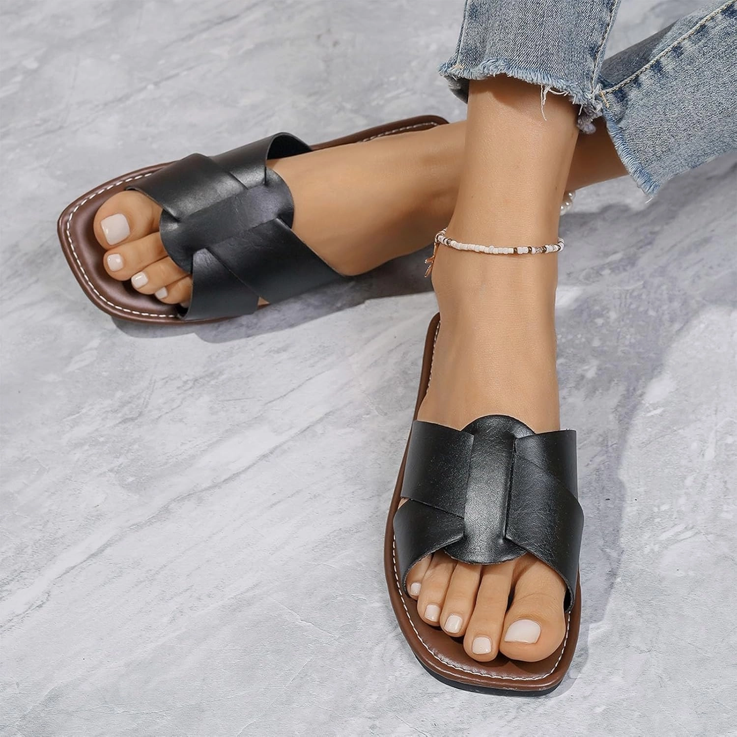 Barefoot Shoes Flip Flops Women's Flat Slide Sandals Cute Buckle Strap Slip on Dressy Casual Strappy Sandals 2025 Summer Open Toe Slides Shoes