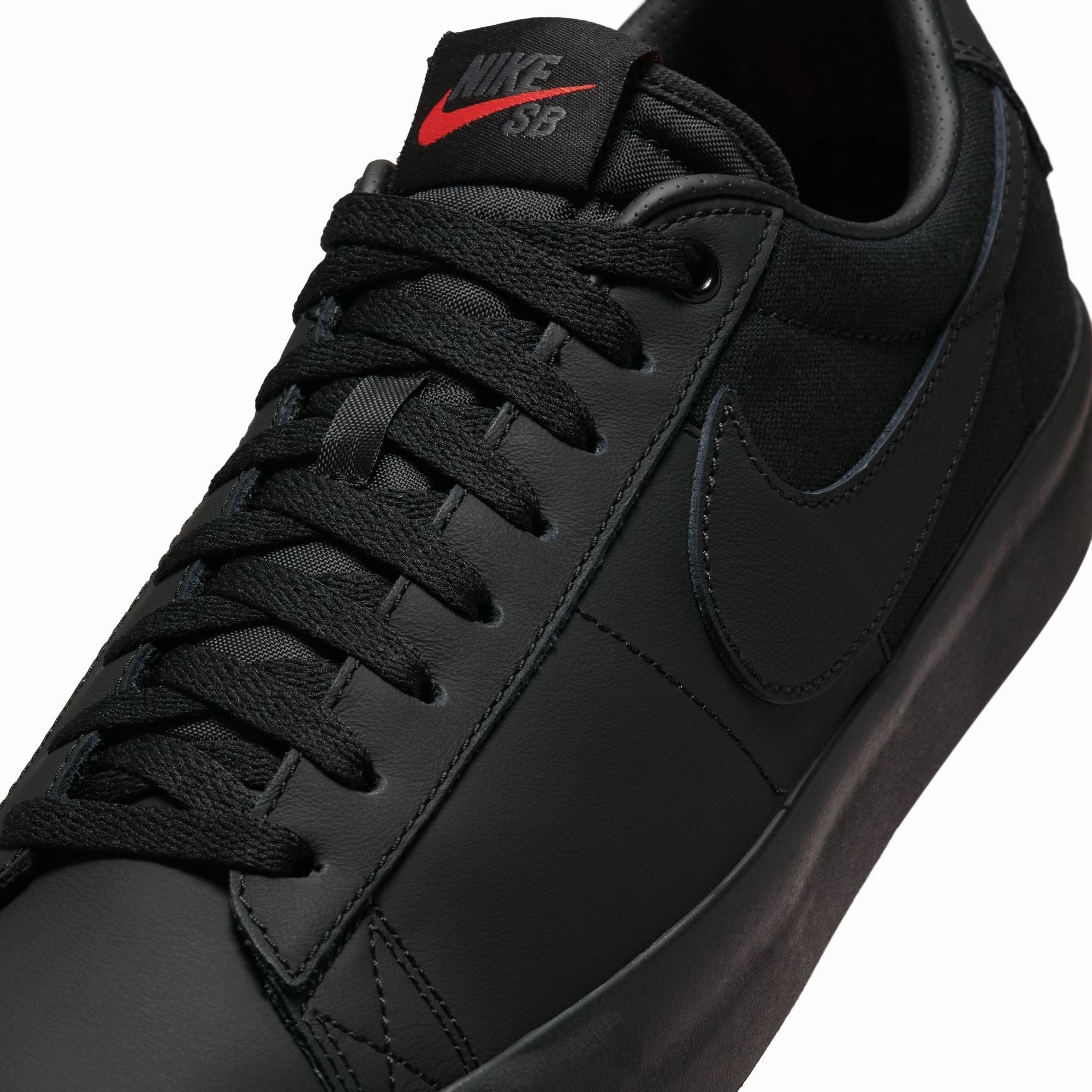 Indoor Soccer Shoes Nike Nike SB Zoom Blazer Low Pro GT Triple Black Shoes