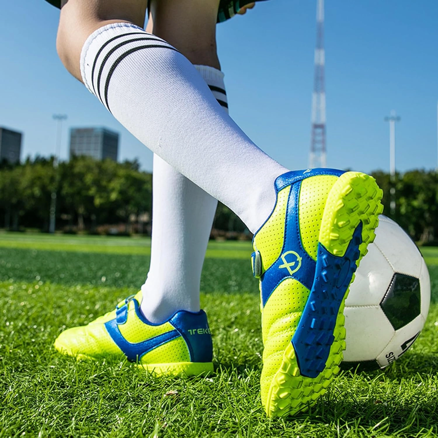 Soccer Cleats Names Eliogn Boys Girls AG/FG Soccer Shoes Outdoor Athletic Actual Combat Training Shoes Football Shoes for Kids (Little Kid/Big Kid)