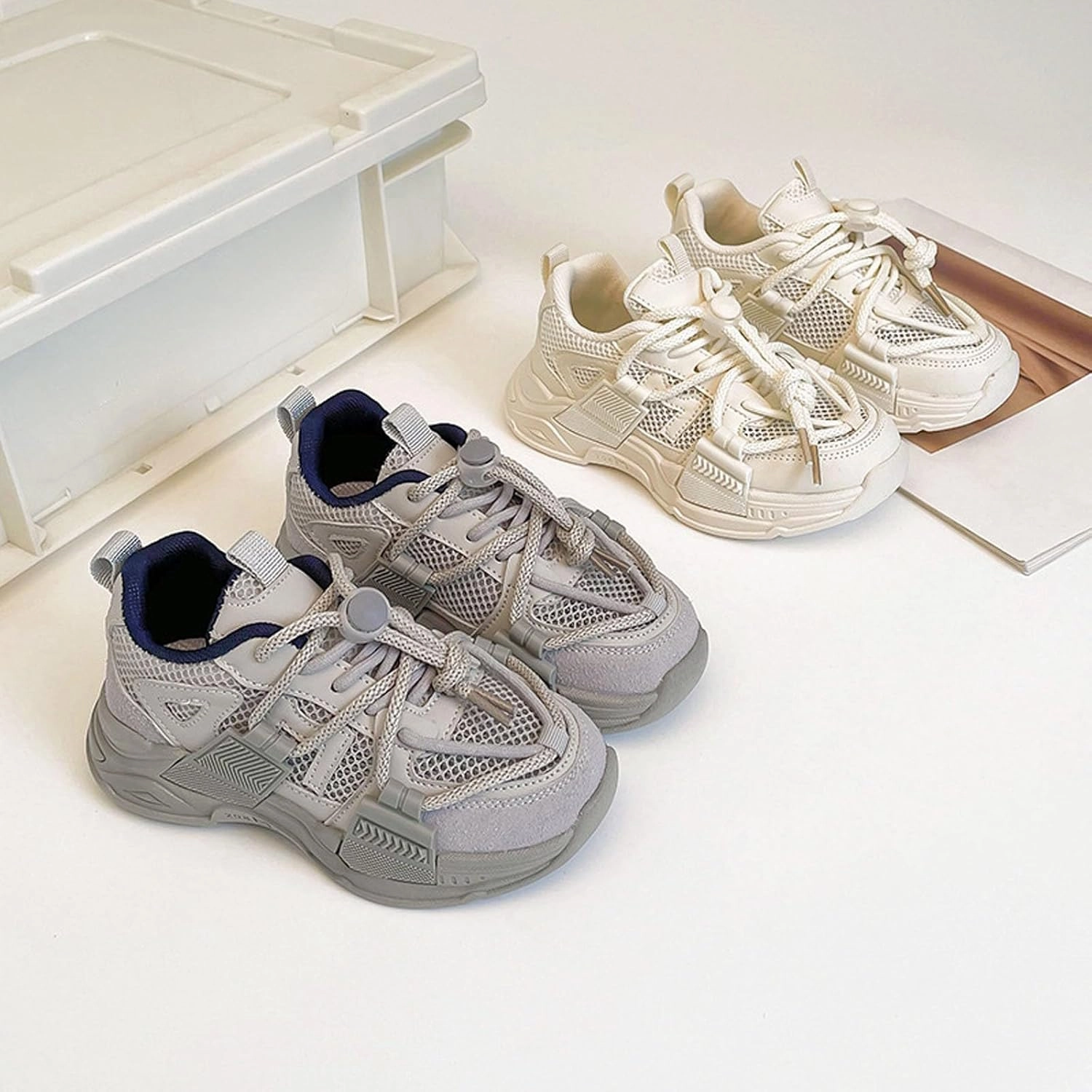 Soccer Cleats Vapor 14 Toddler Boys Girls Sneakers Kids Lightweight Tennis Shoes Breathable Running Sport Athletic Sneakers Walking Shoes