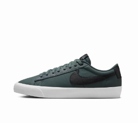 Nike Mercurial Indoor Football Shoes Nike SB Zoom Blazer Low Pro GT - Vintage Green/Black