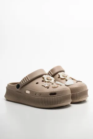 Flower Clog Natural Macy Clogs