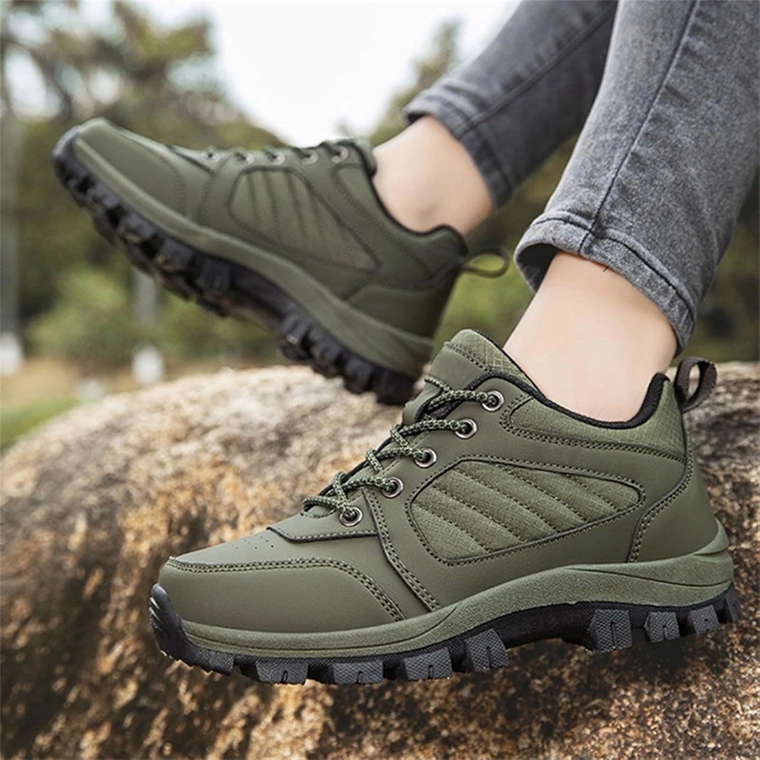 Women's Waterproof Hiking Shoes with Arch Support Lace Up Lightweight Breathable Walking Shoes for Outdoor Climbing Non Slip Casual Sneakers Slip On Vans Skull