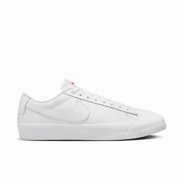 Nike SB Zoom Blazer Low Pro GT ISO-(white/white/white) Nike Waffle Debut Vintage Running Shoes
