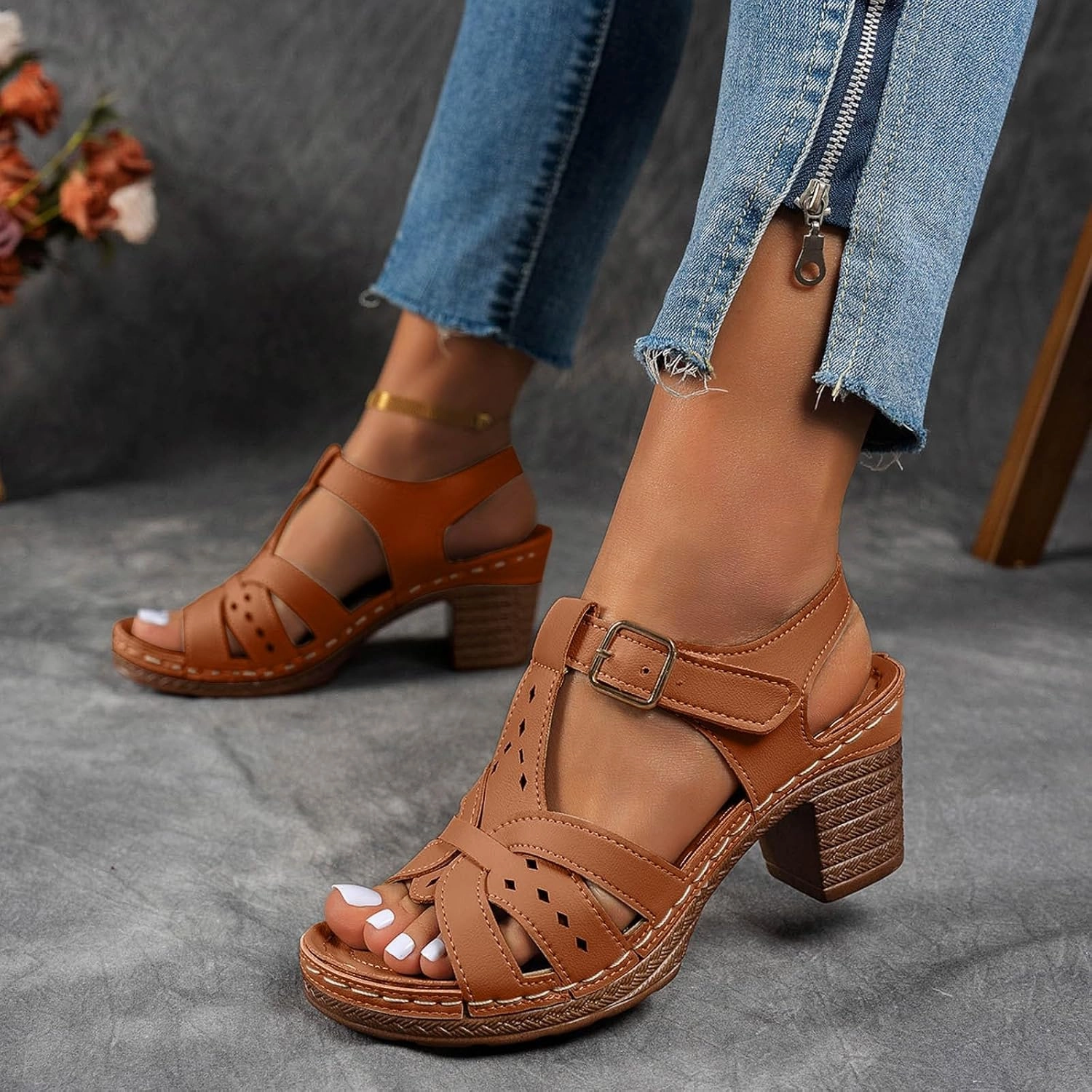 Chunky Heels for Women Dressy Summer Low Heel Platform Wedge Sandals Open Toe Block Heels Ankle Strap Wedges Casual Hollow Out Sandals Breathable Dress Sandal for Work Dating Party Couture Flip Flops