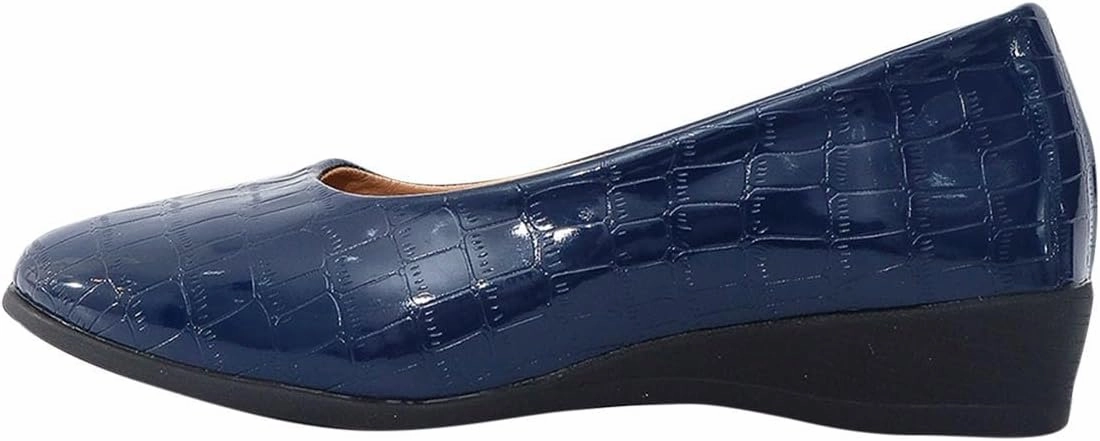 Women's Leather Classic Wedge Moccasins Platform Wedge Walking Shoes Casual Comfortable Slip On Closed Toe Shoes Non Slip Flip Flops