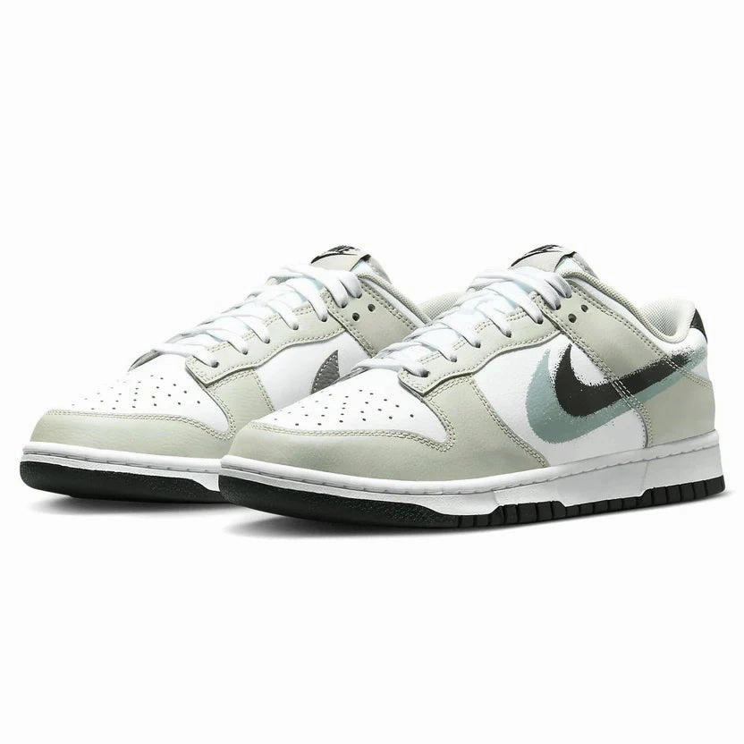 Nike Dunk Low 'Spray Paint Swoosh' Nike Zoom Zero Tennis Shoes