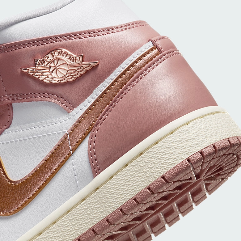 Nike Memory Foam Shoes Air Jordan 1 Mid SE Women's FB9892 670