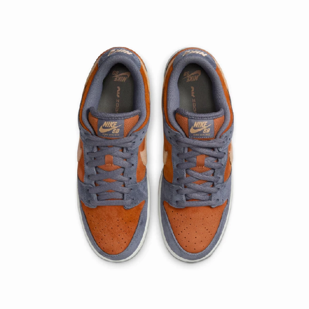 Leopard Running Shoes Nike Nike Dunk SB Dunk Low Pro Light Carbon Monarch