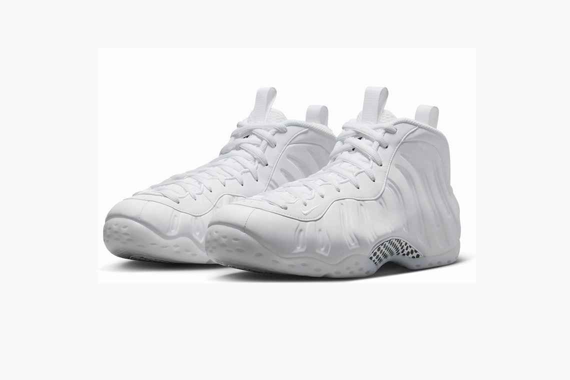 Nike Air Foamposite One "Triple White" (6/20) Nike Green Bay Packers Shoes