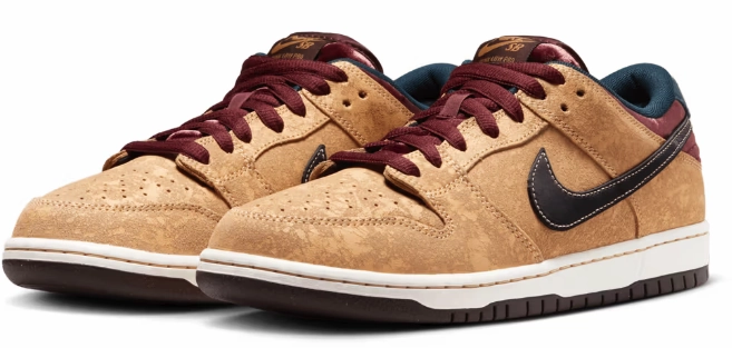 Nike SB - Dunk Low Pro Shoes | Celestial Gold (City Of Cinema) Nike Shoes Pegasus