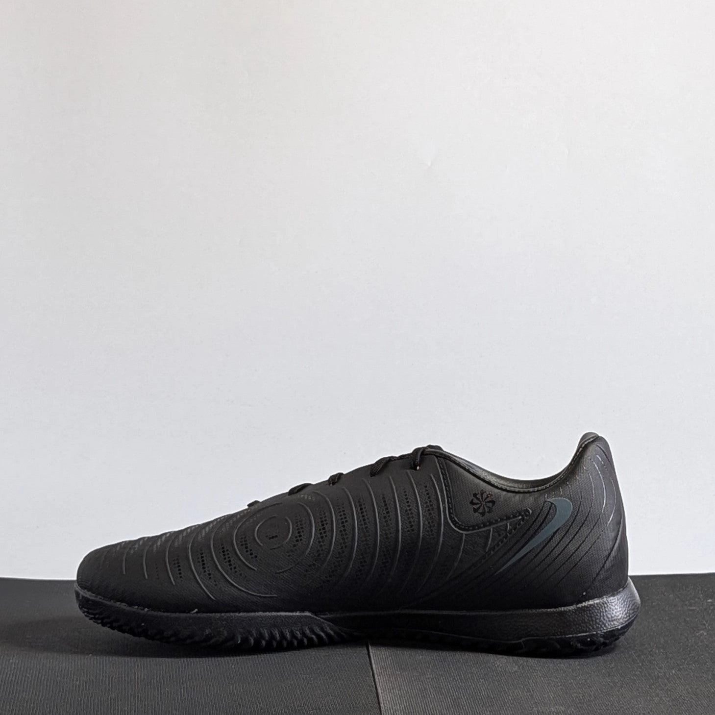 Nike Phantom GX II Academy IC - FJ2581-002 Nike Shoes Shox