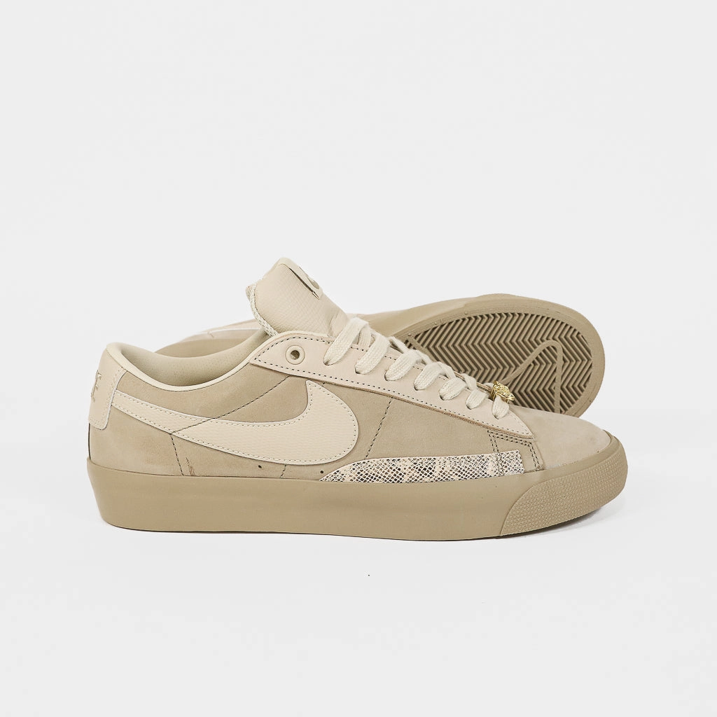 Slide Nike Shoes Nike SB - Blazer Low x FPAR Shoes - Khaki / Rattan