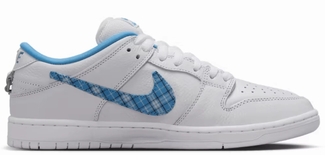 Nike SB - Dunk Low Pro Shoes | White Blue (Nicole Hause) Nike Shoes Low