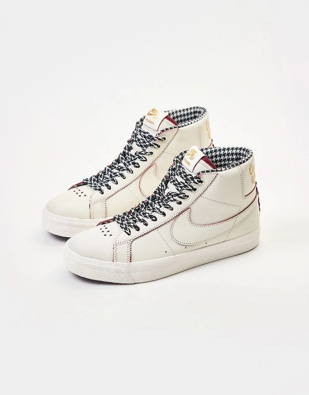Nike SB 'Welcome Madrid' Zoom Blazer Mid QS Skate Shoes - Sail/Dark Beetroot-White Nike Flex Running Shoe