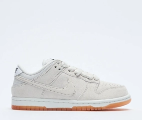 Nike SB Dunk Low Pro B Shoe - Pale Ivory/Summit White Nike Basketball Shoes Michael Jordan