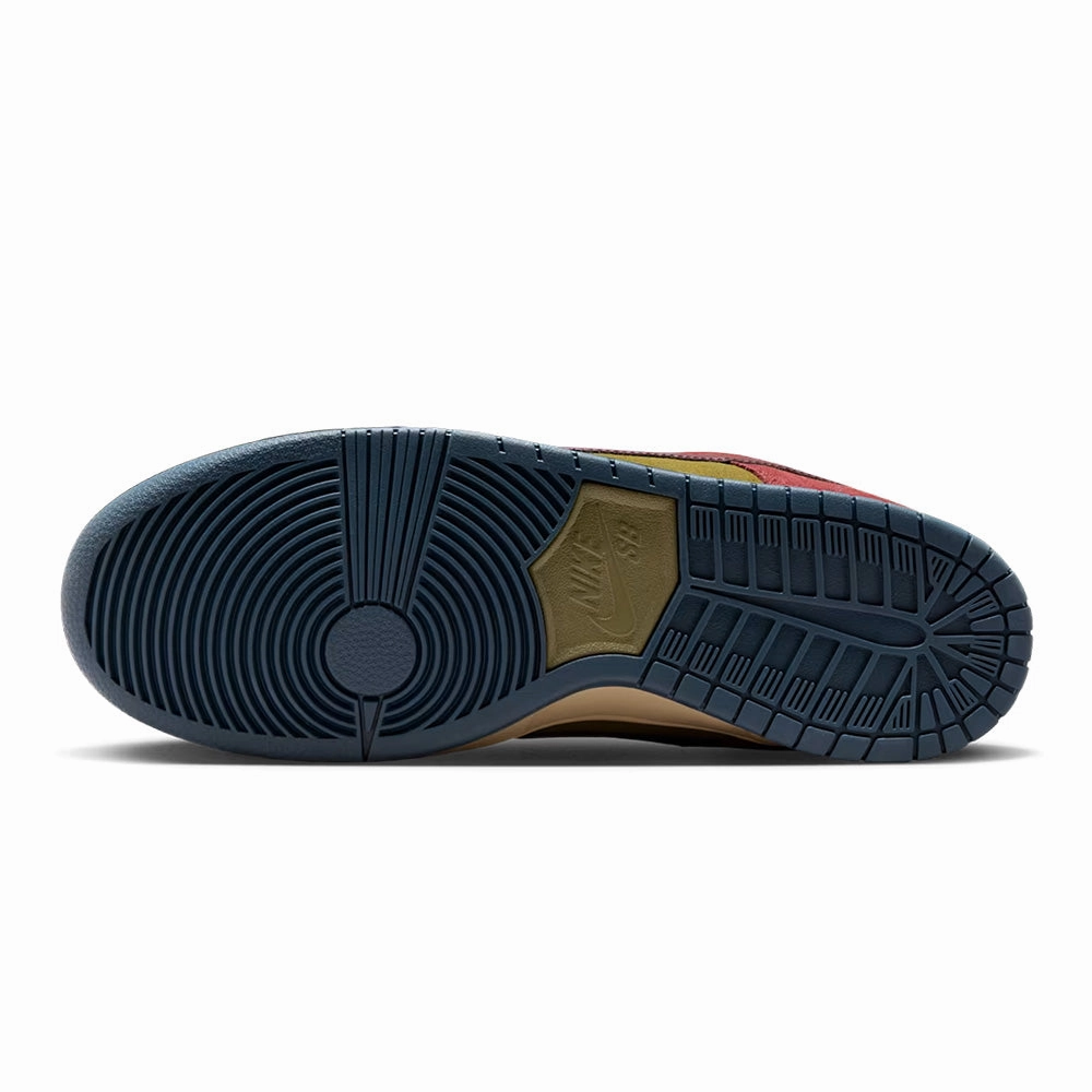 Tennis Shoe Nike NIKE SB DUNK LOW PRO DARK TEAM RED / OLIVE FLAK