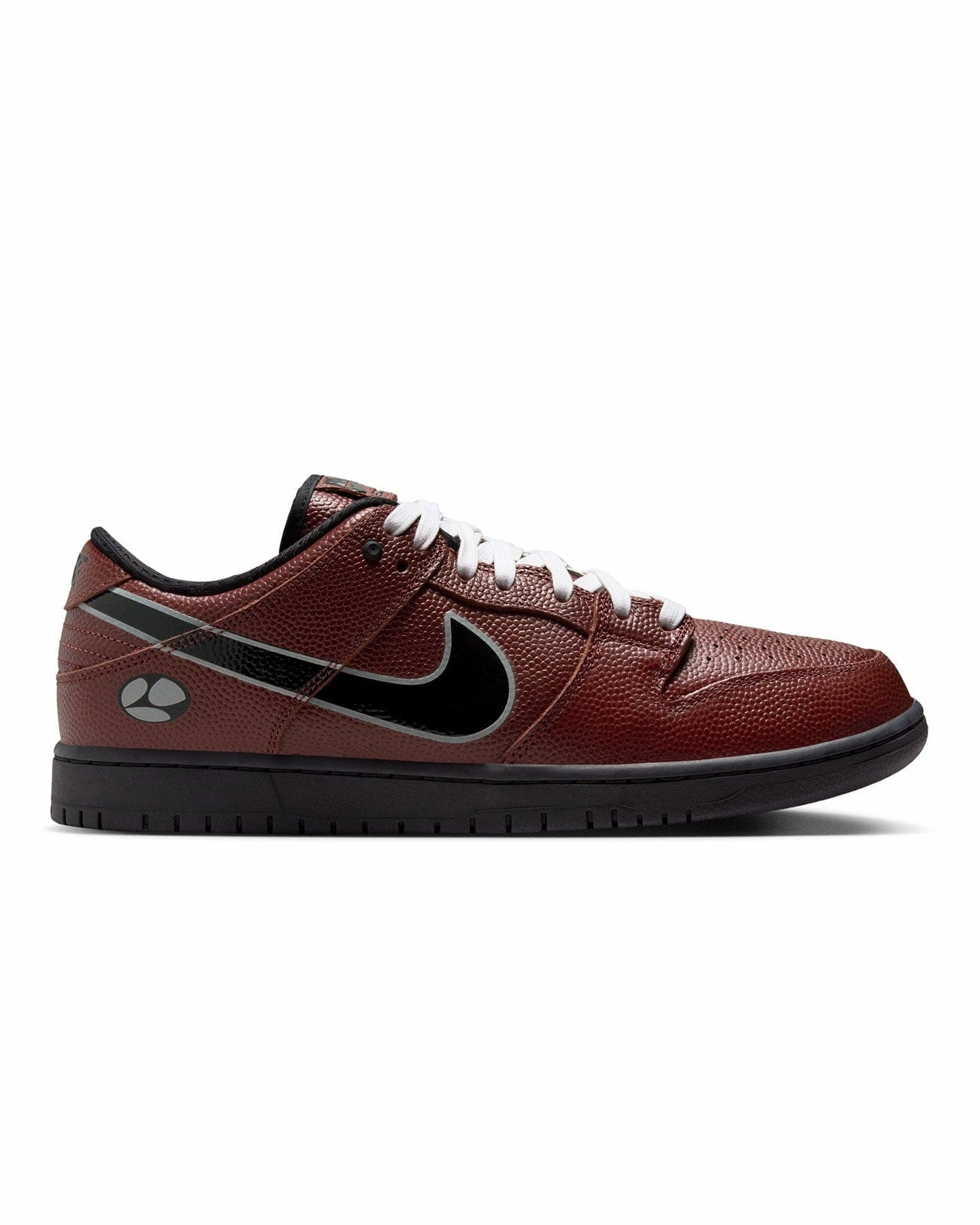 Nike SB Dunk Low Pro QS - "Limosine Skateboards" Nike Acg Gore-tex Shoes