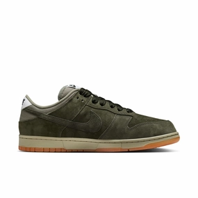 Oregon Nike Shoes Nike SB Dunk Low Pro Sequoia Green Shoes