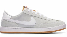 Nike SB FC Classic Shoe - Summit White/Gum Nike Kobe Basketball Shoes