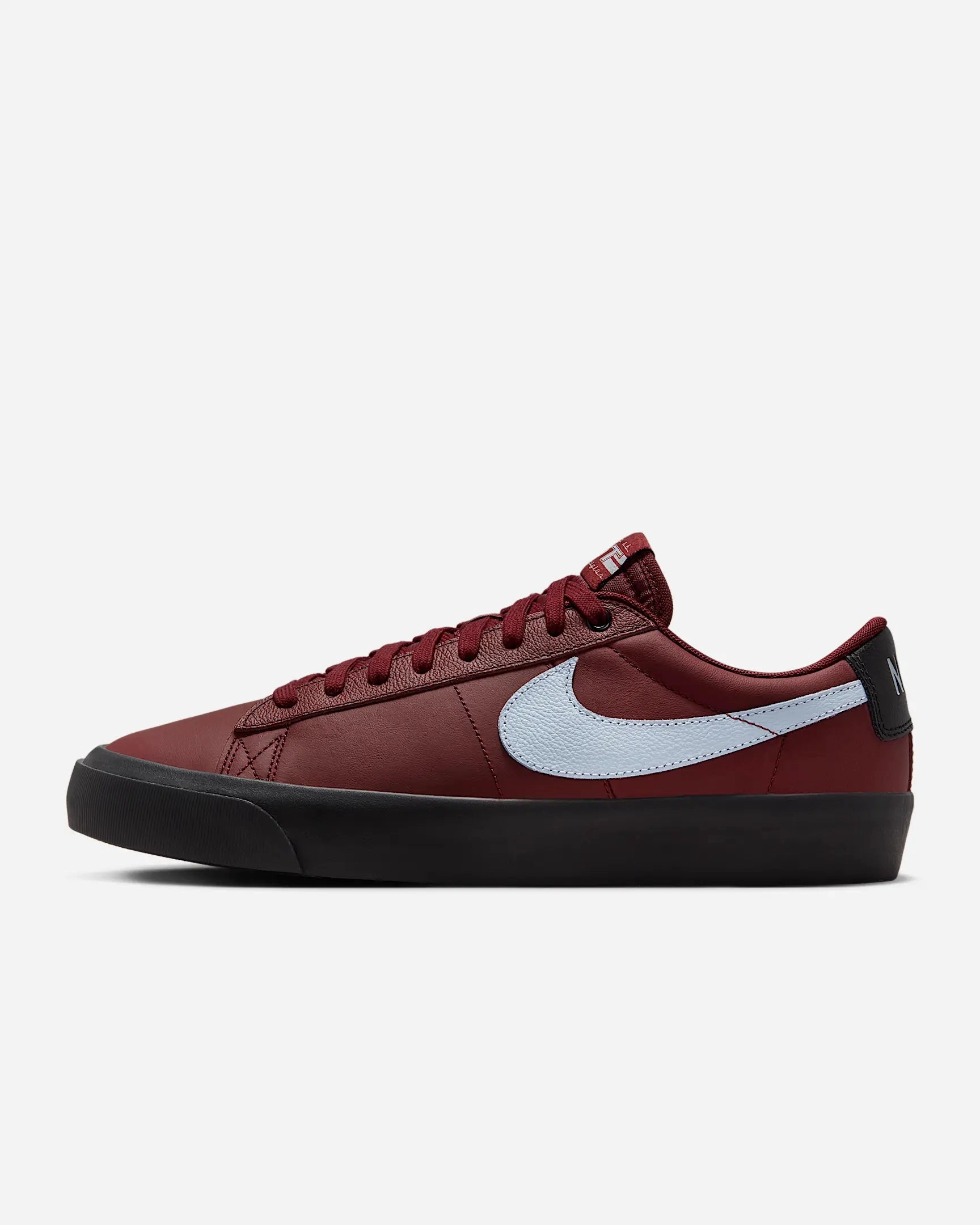 Nike SB Zoom Blazer Low Pro GT - (Dark Team Red) Nike Winter Shoes Boots