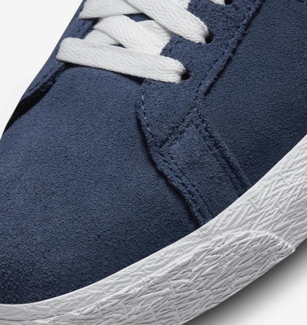 Nike SB Zoom Blazer Mid (Midnight Navy/Noise Aqua) Nike Flat Bottom Shoes
