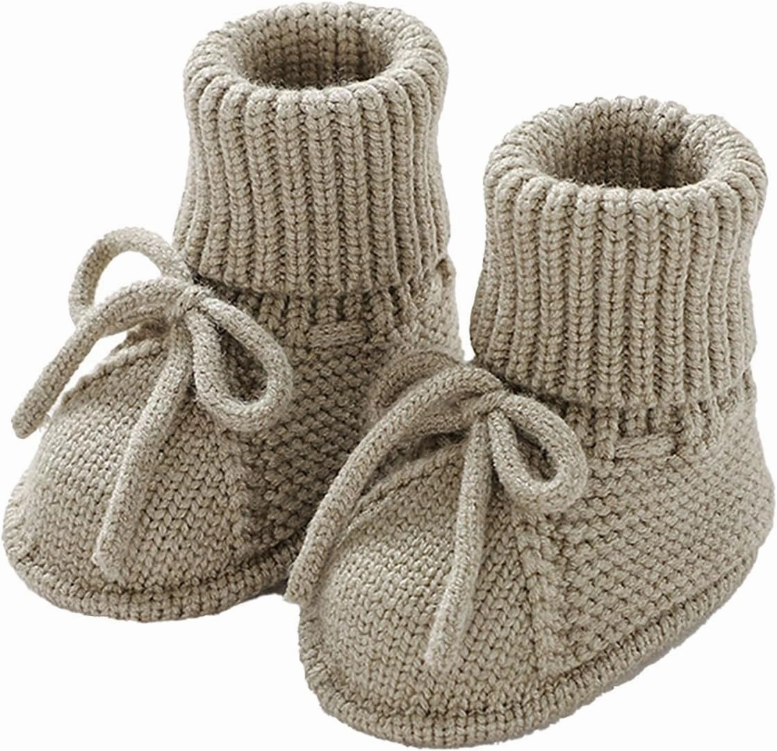 Soccer Cleat Design Baby Booties Newborn Sock Shoes Hand Knitting Crochet Infant Boy Girl Cozy Shoes Indoor Walking Shoes Breathable