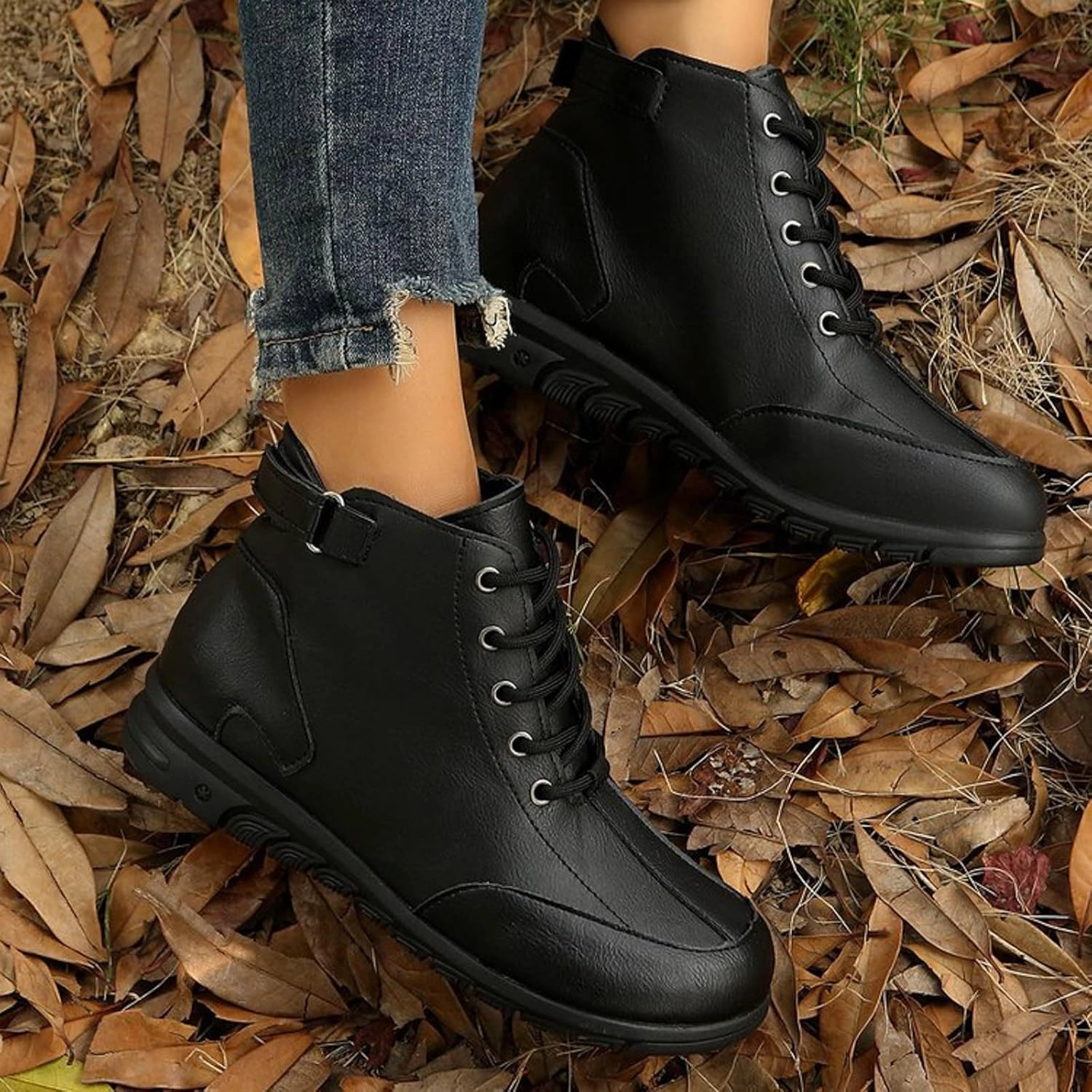Combat Boots Side View Platform Boots Women's British Combat Boots Solid Color Leather Lace Up Thick Heel Halloween Outdoor Boots