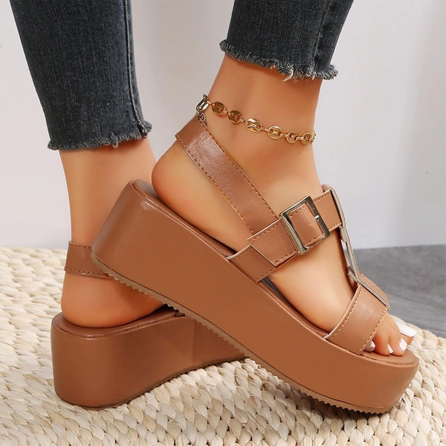 Flying Flip Flops Platform Sandals Women Solid Color Leather Vamp Orthopedic Sandals Adjustable Ankle Buckle Sandal Open Toe Non-Slip Shoes High Heel Thick Sole Shoes