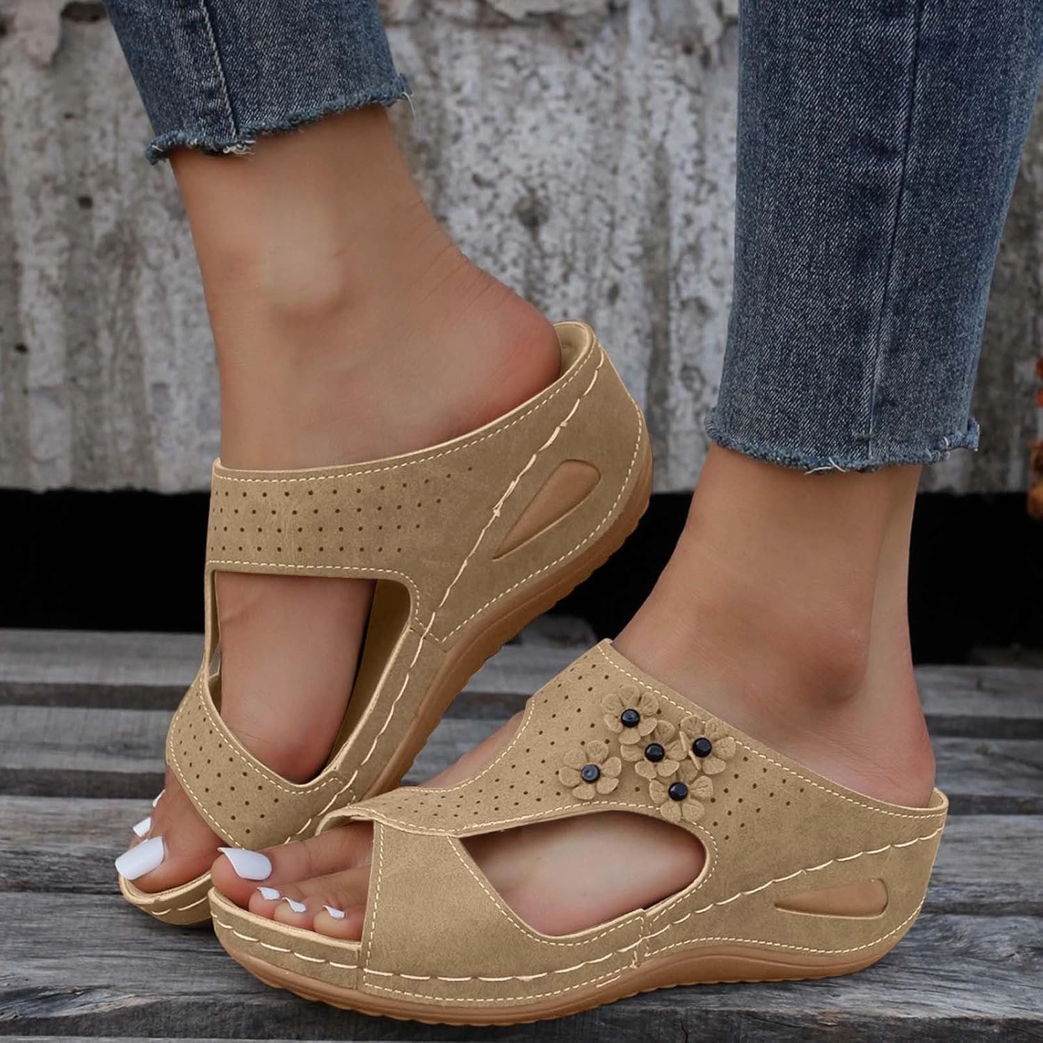 Sandals for Women Slip on Walking Sandals Comfortable Lightweight Womens Flat Open Toes Sandal Flip Flops With Wedge