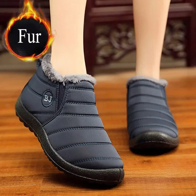 Waterproof Snow Boots 2020 women boots Fashion Woman Boots Winter warm plush Shoes ankle boots women Plus size Winter Boots for Women Winter Shoes