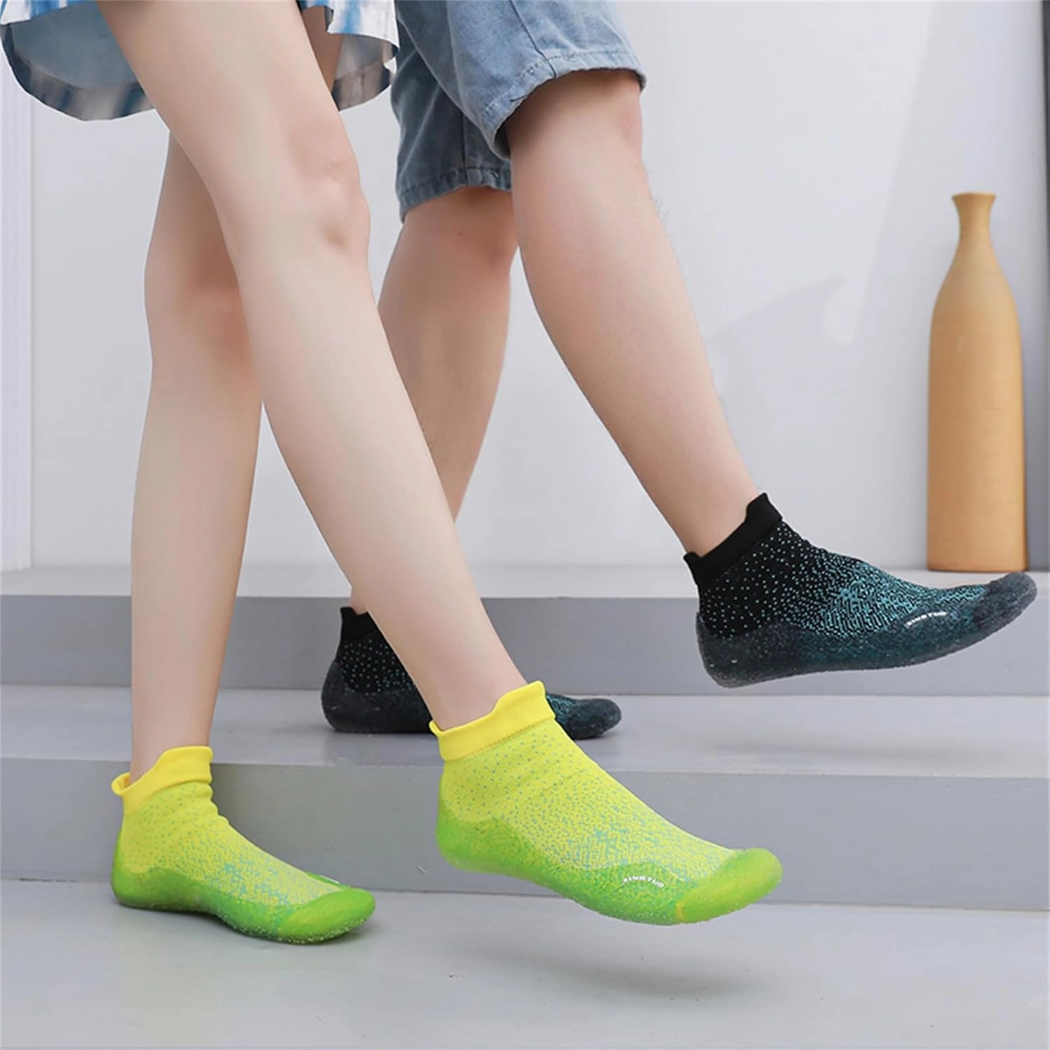 JiuQing Womens Barefoot Sock Shoes Beach Water Shoes Breathable Non-Slip Portable Indoor Fitness Yoga Socks Training Or Running Shoes For Gym