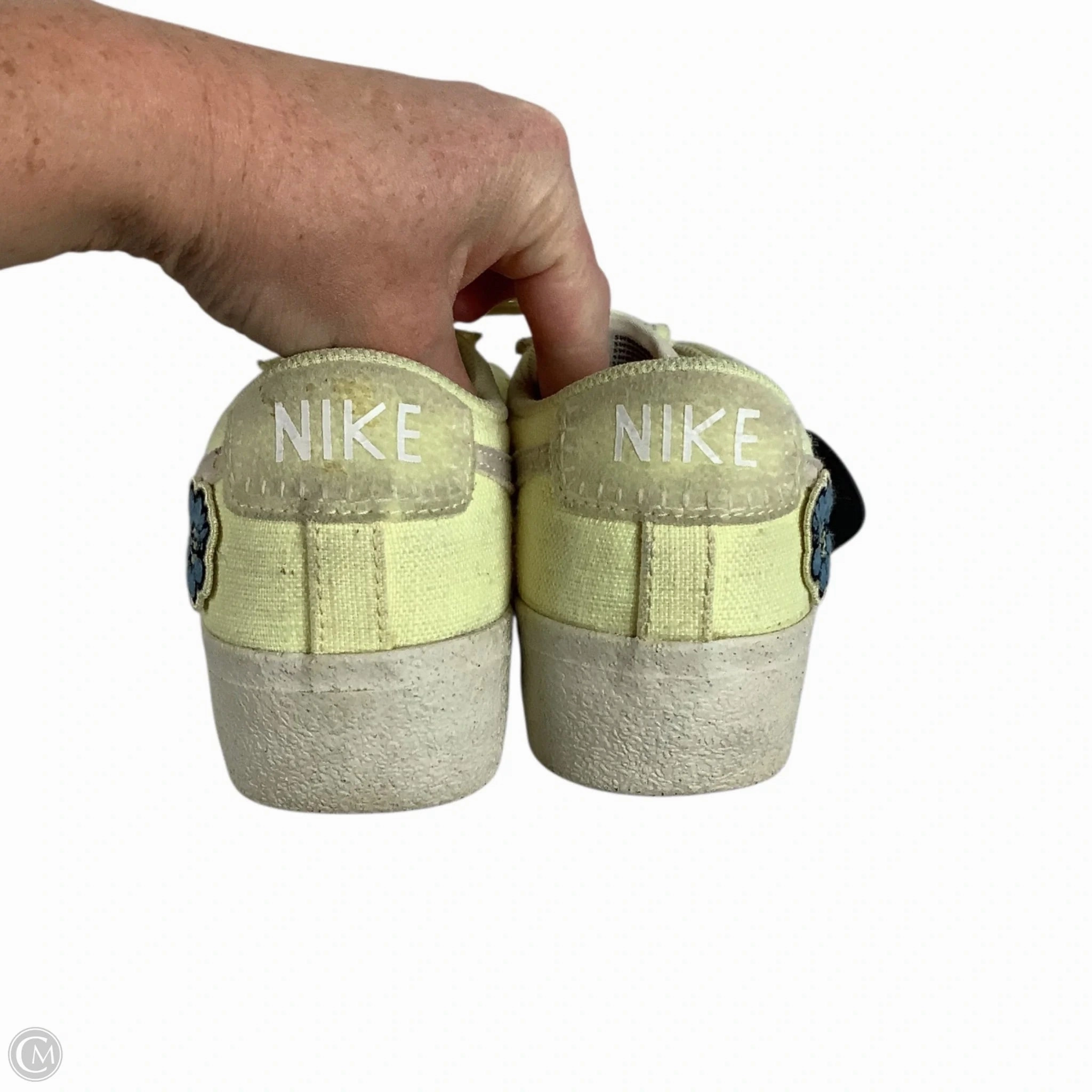 Shoes Sneakers By Nike In Yellow, Size: 7 Nike Jordan Gym Shoes