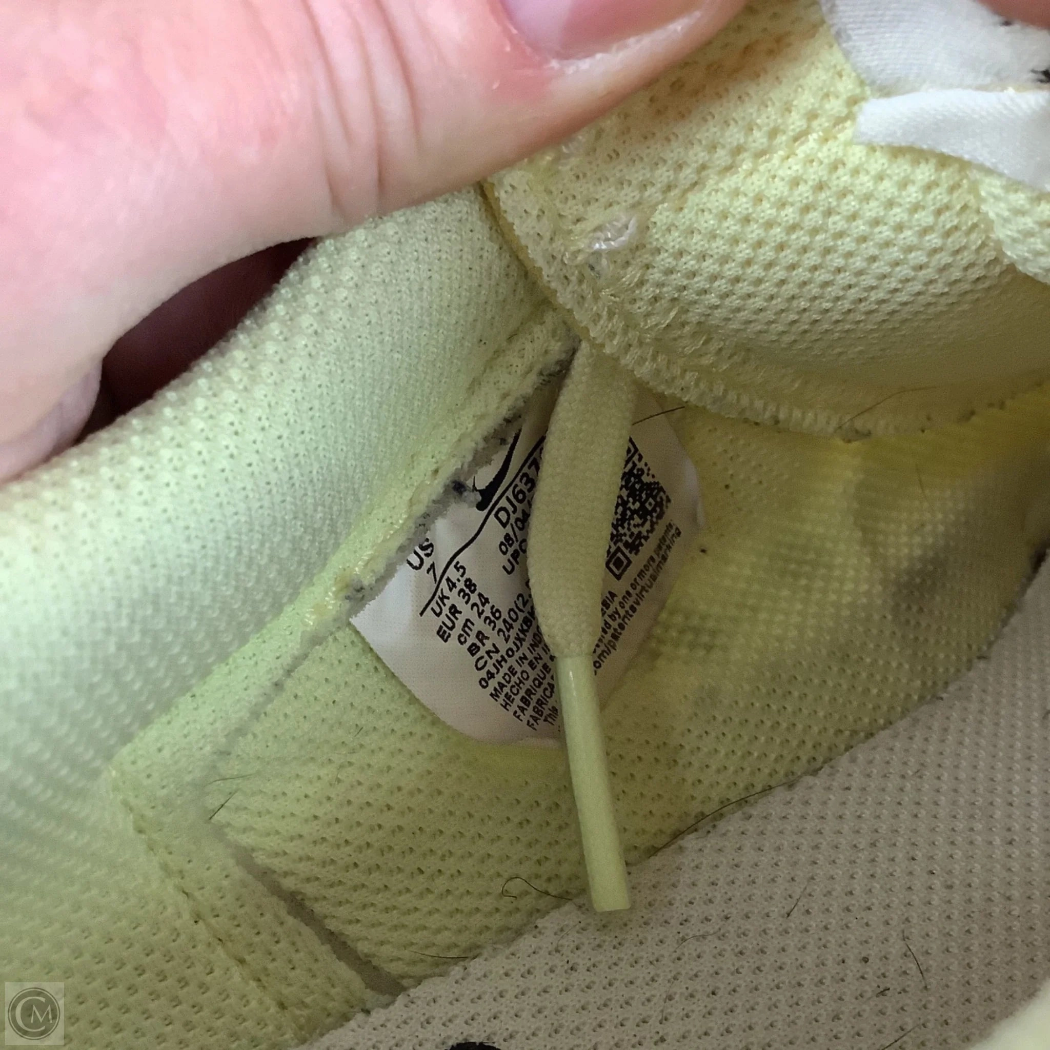 Nike Dodgers Shoes Shoes Sneakers By Nike In Yellow, Size: 7