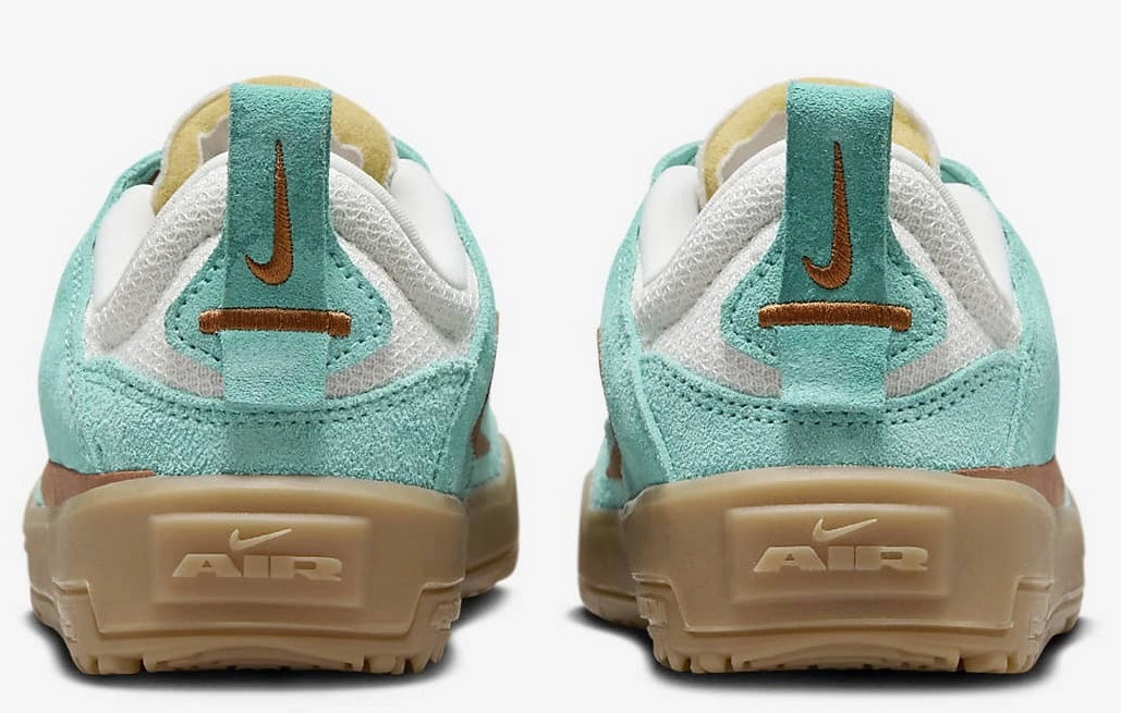 Nike SB - Kids Day One GS Shoes | Green Frost Dark Russet Skate Shoes Samba