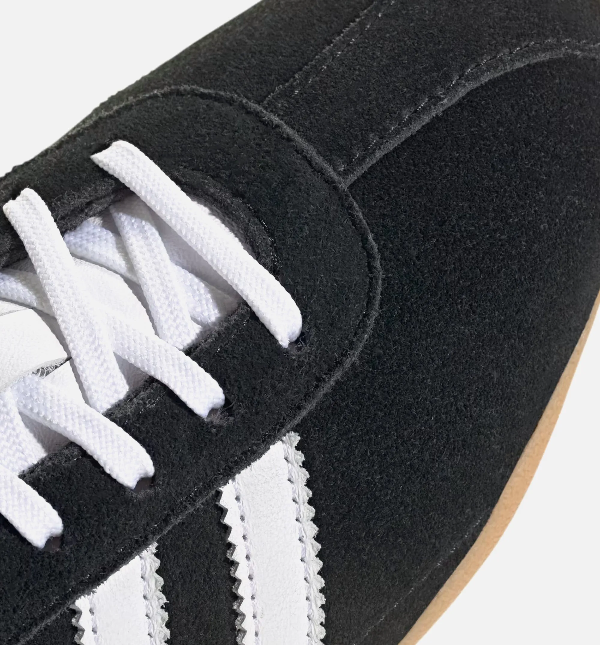 Tokyo Suede Womens Lifestyle Shoe - Black/White/Gum Non Safety Toe NULL