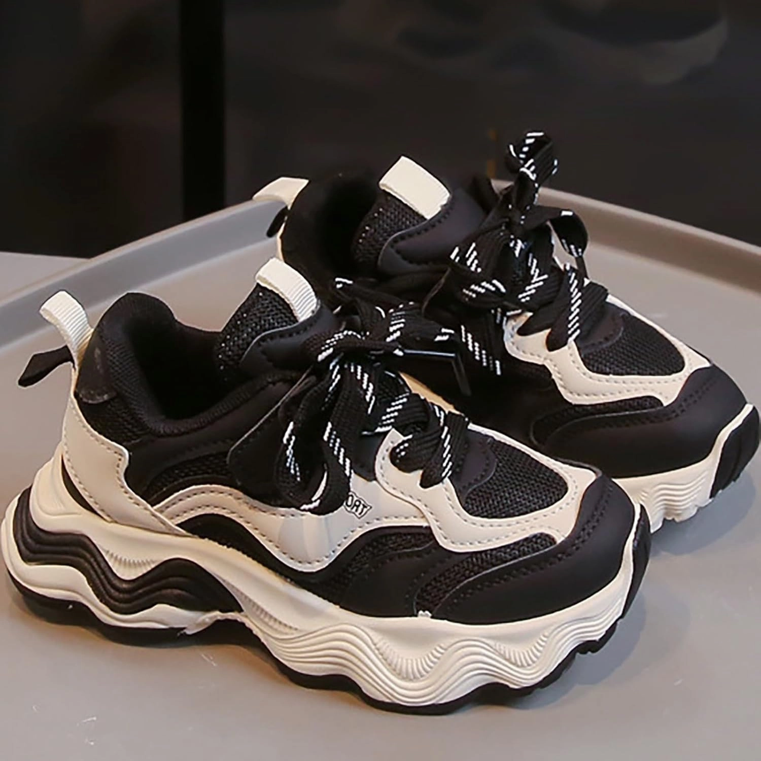 Soccer Cleats Viper Boys Girls Shoes Toddler Kids Sneakers Lightweight Breathable Tennis Athletic Running Shoes for Little Kid/Big Kid