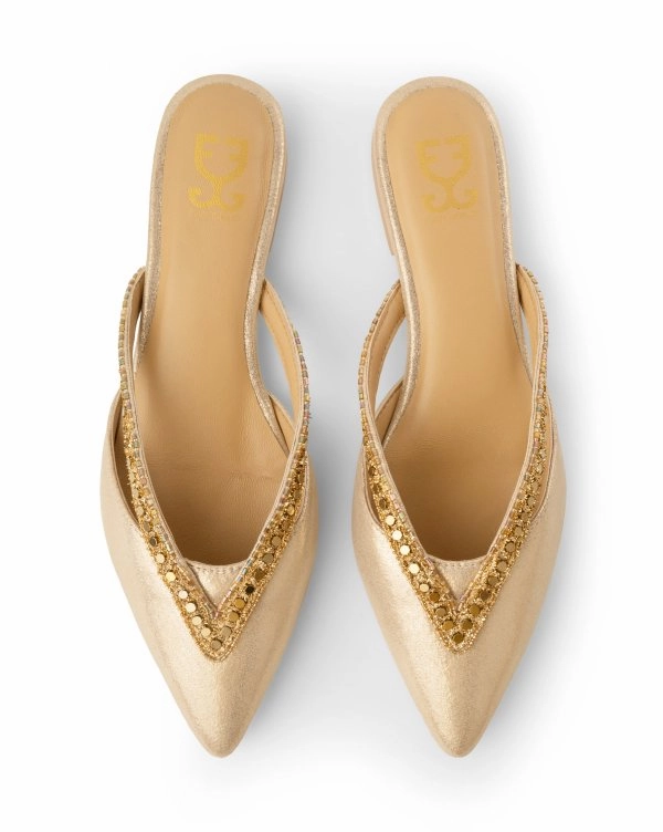 Cha-Ching! : Mules Mules Shoes Wood Heels