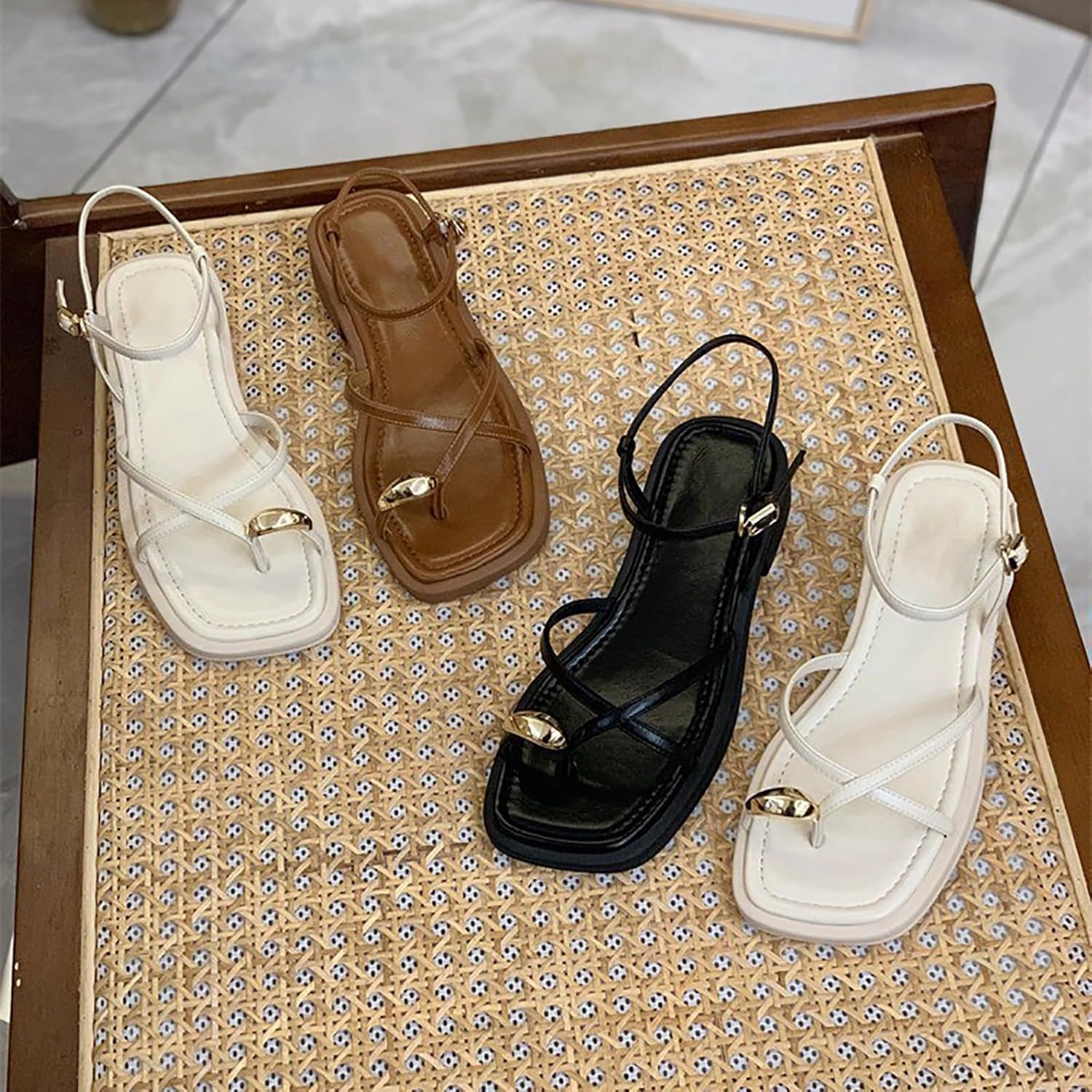 Flip Flops Dark Brown Leather Women's Summer Sandals With One Line Buckle Clip Toe Thick Heel Temperament Thin Strap Studded Sandals for Women