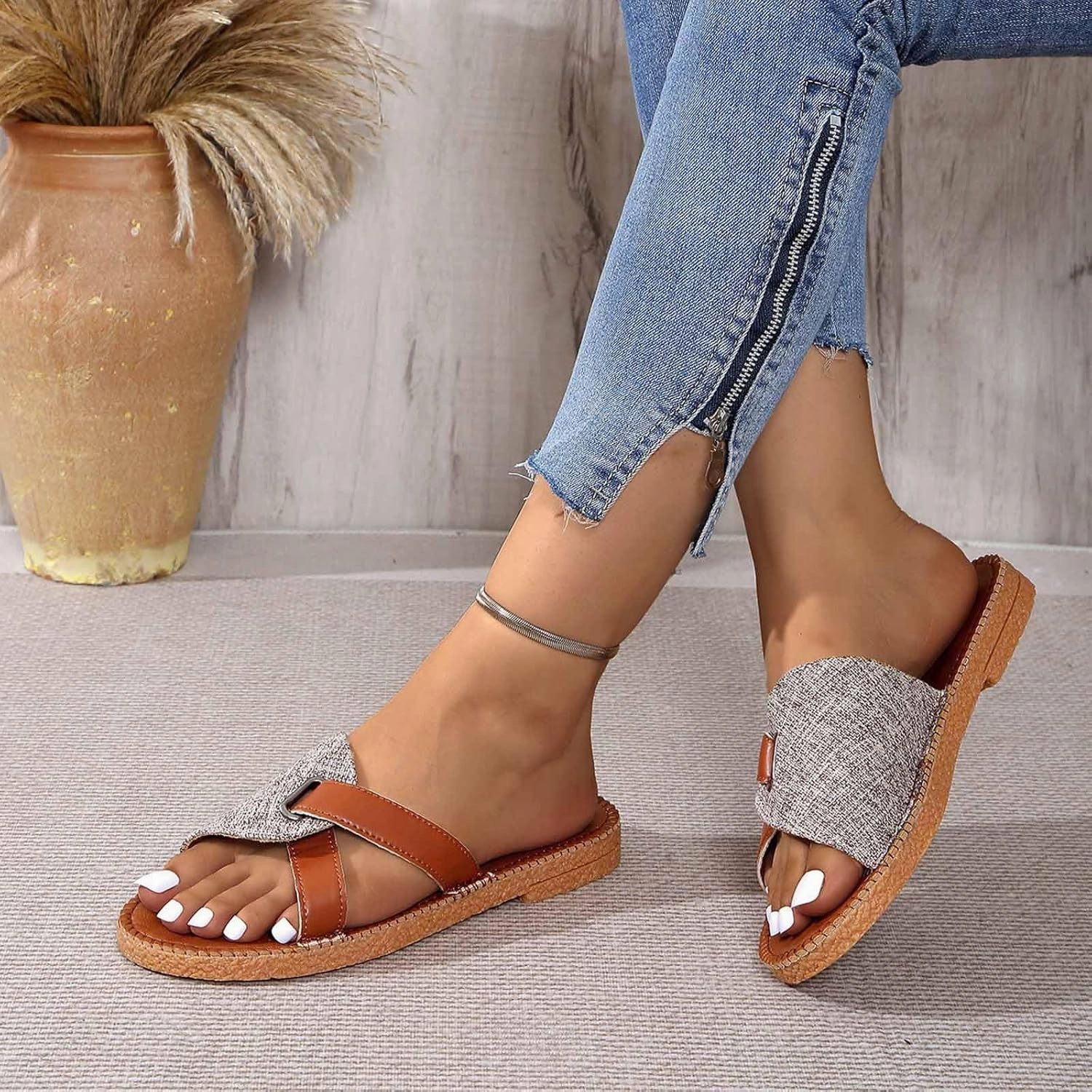 Beach Scene With Flip Flops Womens Dressy Slides Comfort Slip on Patchwork Upper Flat Sandals Ladies Soft Casual Flip Flops 2025 Summer Sandals